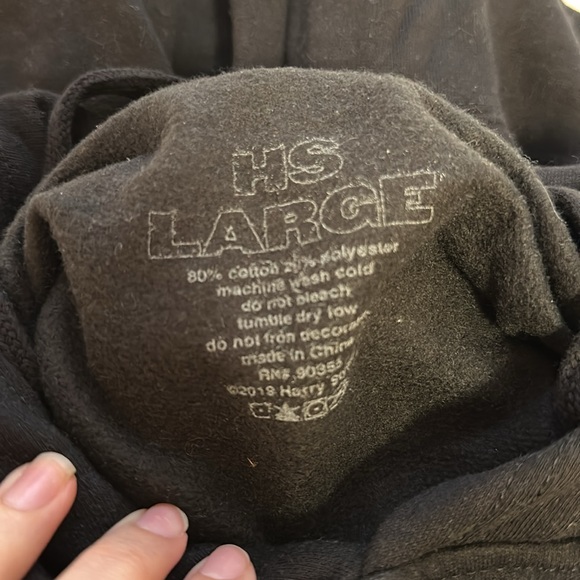 Harry Styles treat people with kindness sweatshirt size large - Picture 3 of 3